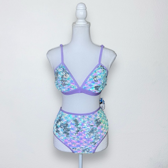 NWT iHeartRaves Purple Flip Sequin Pretty Pixie Triangle Top & Bottoms Rave Set - Picture 2 of 15